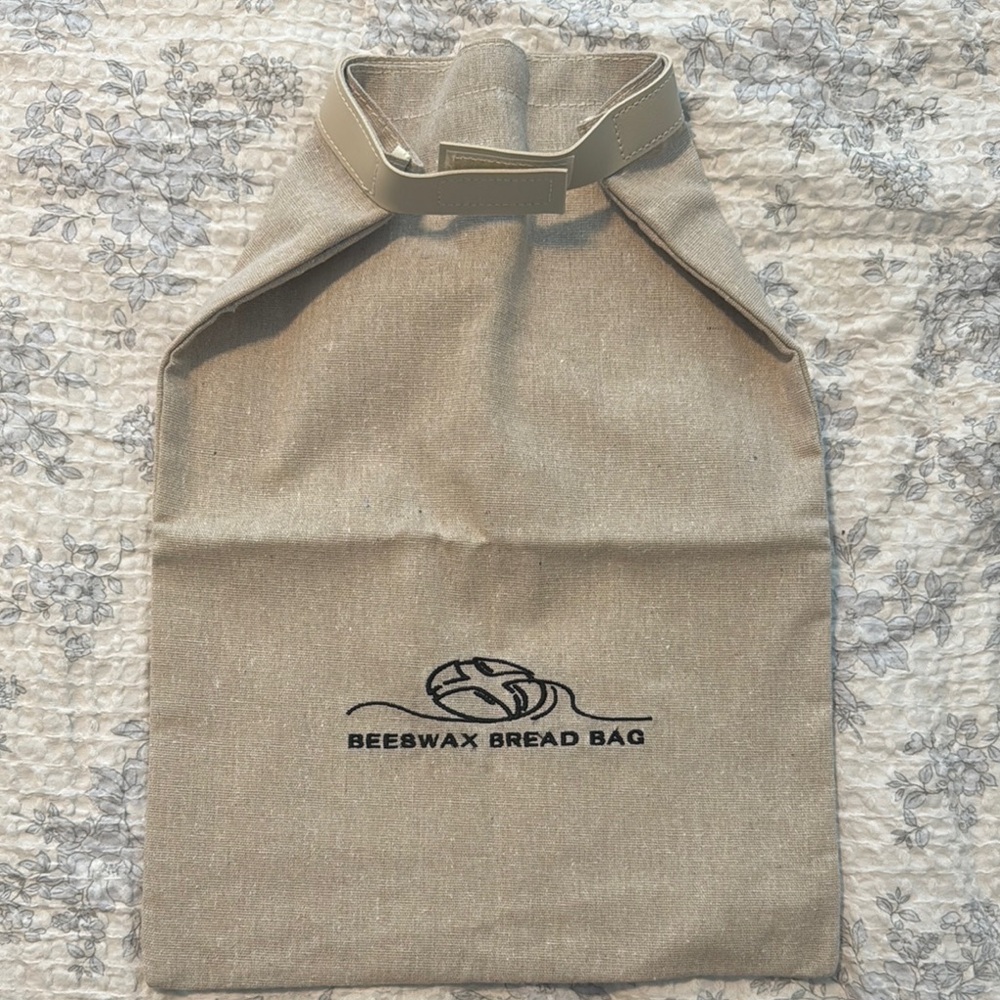 Beeswax Bread Bag in Tan